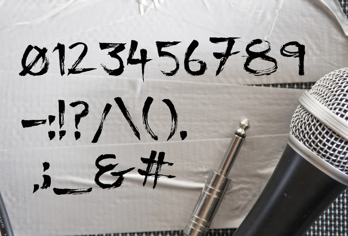 Creativemarket_Raid_Grunge_brush_font_291706_cap03