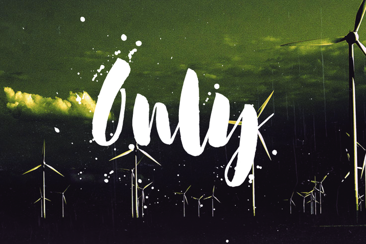 Creativemarket_Royal_291280_cap05